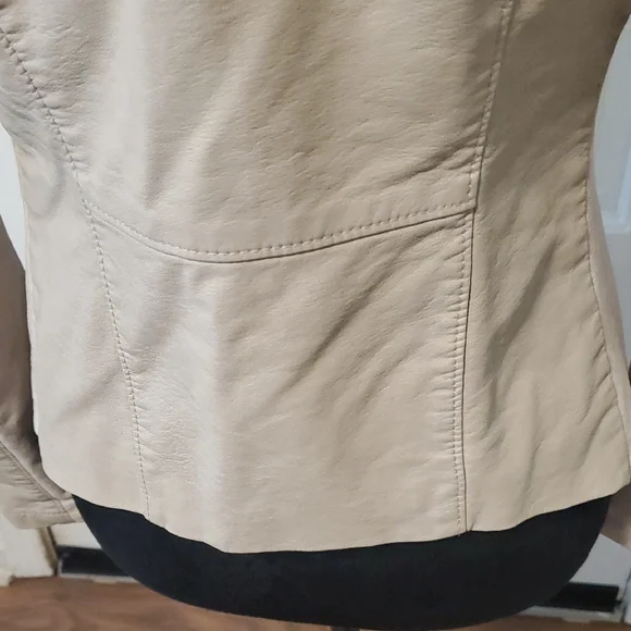 Blank NYC Cream Asymmetrical Faux Suede And Faux Leather Zip Up Jacket - Picture 13 of 15